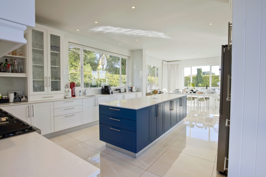 To Let 3 Bedroom Property for Rent in Sunset Beach Western Cape